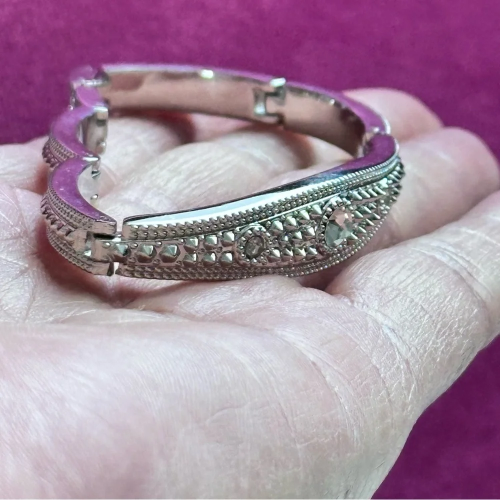 Vintage-Inspired Silver Crystal Bracelet Pave stones Panel Links 7-7.5 4343